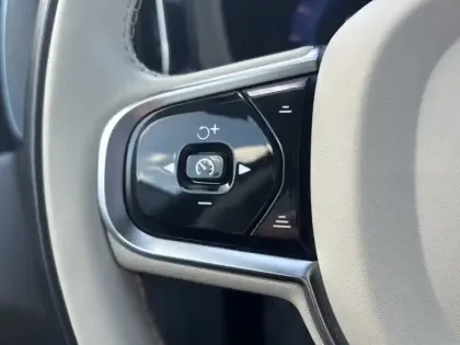 Photo 14 Volvo Xc60  T6 Recharge AWD 253 ch + 145 ch Geartronic 8