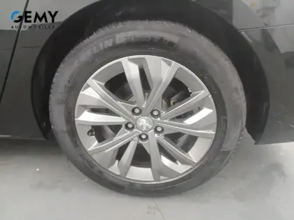 Photo 10 Peugeot 508  SW BlueHDi 130 ch S&S EAT8