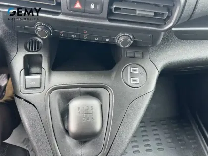 Photo 57 Peugeot Partner  FOURGON M 650 KG BLUEHDI 100 S&S BVM6