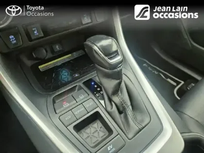 Photo 12 Toyota Rav4  Hybride 218 ch 2WD