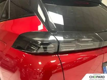 Photo 25 Peugeot 2008  Hybrid 136 e-DCS6