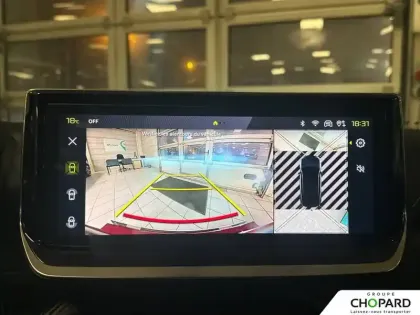 Photo 17 Peugeot 2008  Hybrid 136 e-DCS6