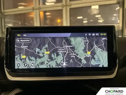 Photo 12 Peugeot 2008  Hybrid 136 e-DCS6