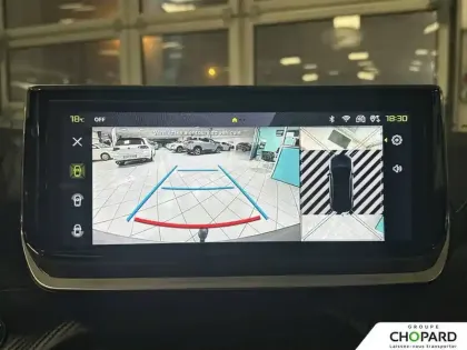 Photo 15 Peugeot 2008  Hybrid 136 e-DCS6