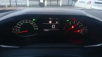 Photo 49 Peugeot 2008  PureTech 130 S&S EAT8