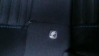 Photo 28 Peugeot 2008  PureTech 130 S&S EAT8