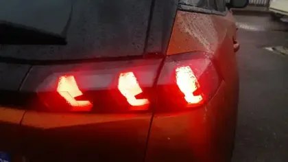 Photo 64 Peugeot 2008  PureTech 130 S&S EAT8