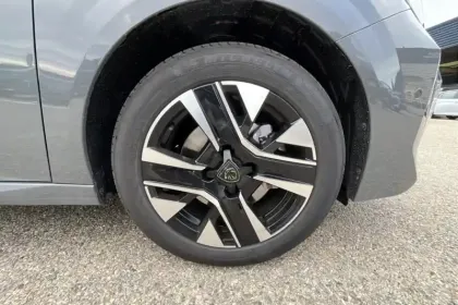 Photo 30 Peugeot 208  100 S&S BVM6