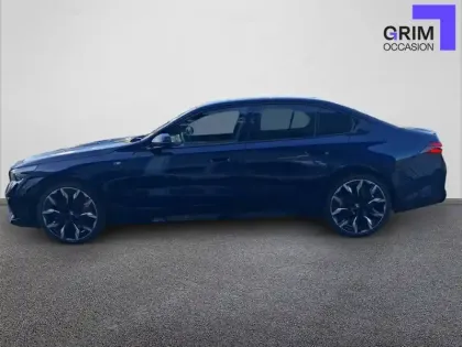 Photo 19 BMW Serie 5 550e xDrive PHEV 489 ch BVA8