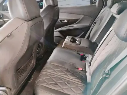 Photo 12 Peugeot 3008  Hybrid 136 e-DCS6