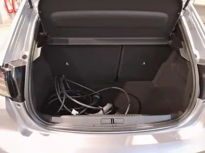 Photo 14 Peugeot 208  Electrique 50 kWh 136ch