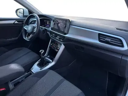 Photo 8 Volkswagen T-roc  1.0 TSI 110 Start/Stop BVM6