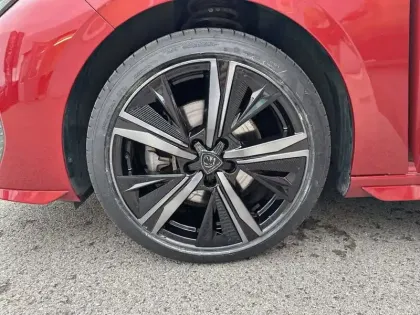 Photo 8 Peugeot 308  BlueHDi 130ch S&S EAT8