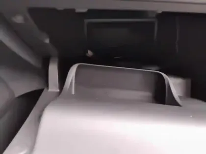 Photo 27 Peugeot 2008  PureTech 100 S&S BVM6