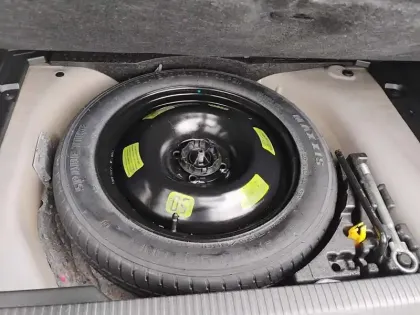 Photo 16 Peugeot 2008  PureTech 100 S&S BVM6