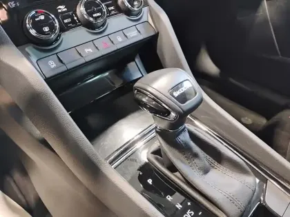 Photo 11 Skoda Kodiaq  2.0 TDI 150 SCR DSG7 4x4 5pl