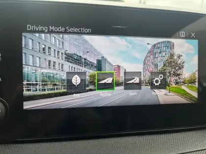 Photo 26 Skoda Fabia  1.0 TSI 95 ch EVO 2 BVM5