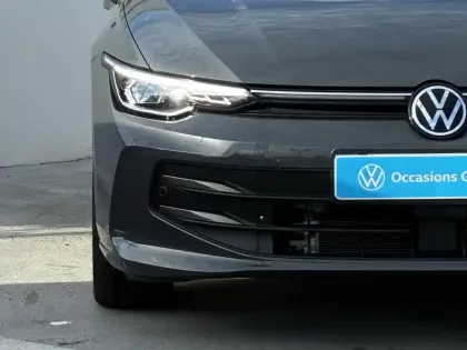 Photo 8 Volkswagen Golf  1.5 eHybrid 204 DSG6