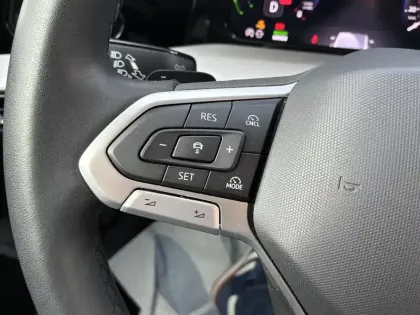 Photo 24 Volkswagen Golf  1.5 eHybrid 204 DSG6