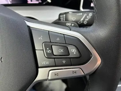 Photo 23 Volkswagen Golf  1.5 eHybrid 204 DSG6