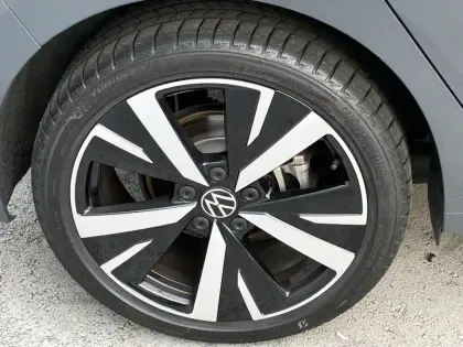 Photo 28 Volkswagen Golf  1.5 eHybrid 204 DSG6