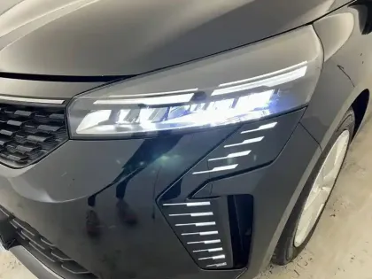 Photo 20 Renault Clio  Blue dCi 100 ch GSR2