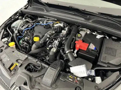 Photo 21 Renault Clio  Blue dCi 100 ch GSR2