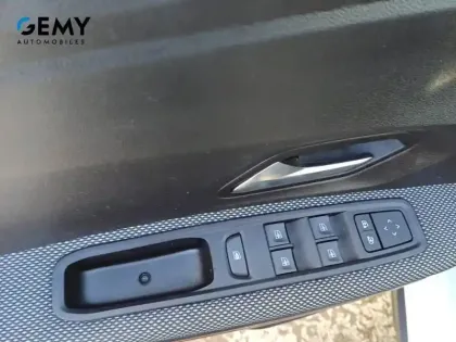 Photo 28 Dacia Sandero  ECO-G 100 - 22