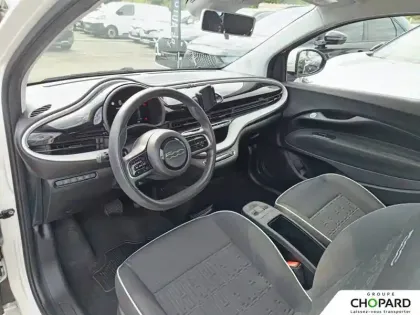 Photo 26 Fiat 500  e 95 ch