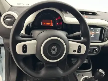 Photo 23 Renault Twingo  III SCe 65