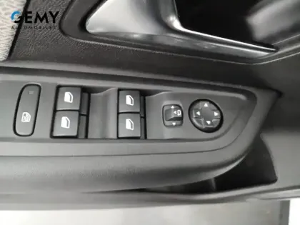 Photo 55 Citroën C4  BlueHDi 130 EAT8