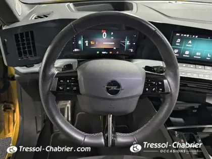 Photo 10 Opel Astra  1.2 Turbo 130 ch BVA8