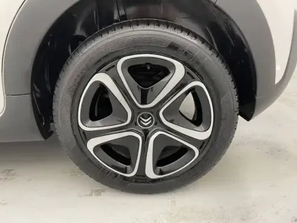 Photo 15 Citroën C3  PureTech 82 S&S BVM5