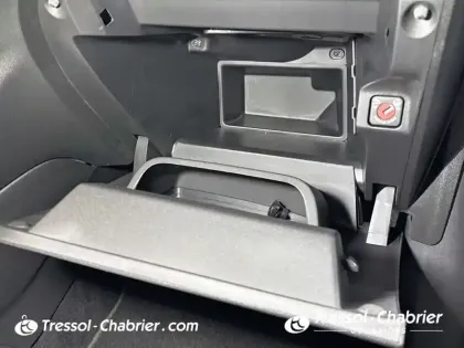 Photo 27 Opel Corsa  Electrique 156 ch & Batterie 51 kWh