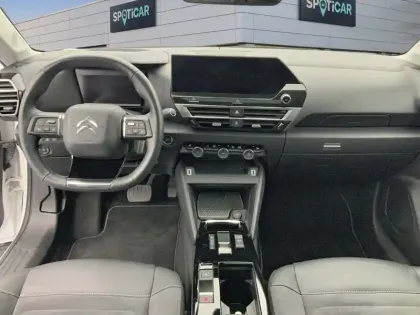 Photo 9 Citroën C4 e- 136 ch Automatique