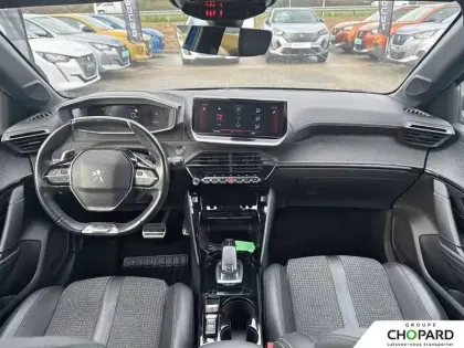 Photo 32 Peugeot 208  PureTech 130 S&S EAT8