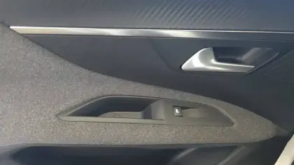 Photo 10 Peugeot 3008  BlueHDi 130ch S&S BVM6