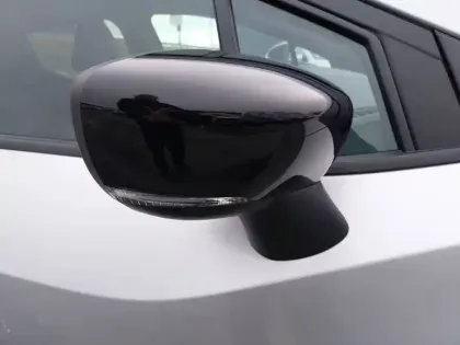 Photo 13 Nissan Micra  IG-T 92