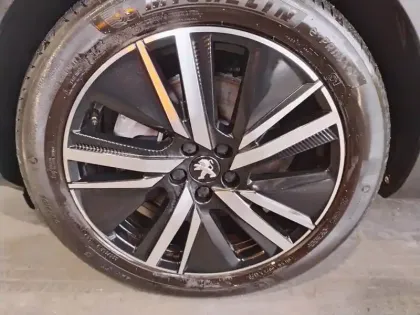 Photo 8 Peugeot 3008  Hybrid 180 e-EAT8