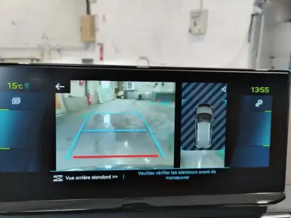 Photo 25 Peugeot 3008  Hybrid 180 e-EAT8