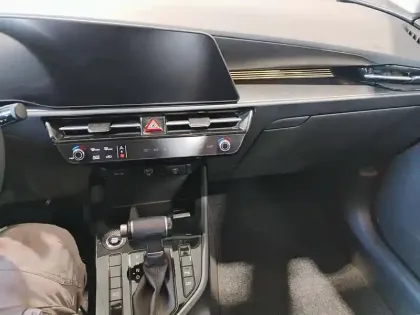 Photo 14 Kia Niro  1.6 GDi 141 ch HEV DCT6