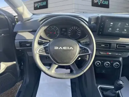 Photo 10 Dacia Jogger  TCe 110 5 places