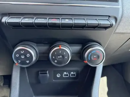 Photo 15 Renault Clio  TCe 90