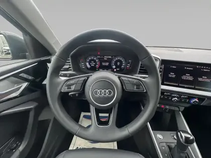 Photo 11 Audi A1  Sportback 30 TFSI 116 ch S tronic 7