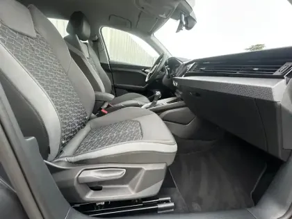 Photo 27 Audi A1  Sportback 30 TFSI 116 ch S tronic 7