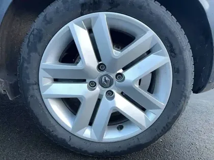 Photo 18 Renault Clio  Blue dCi 100 - 21N