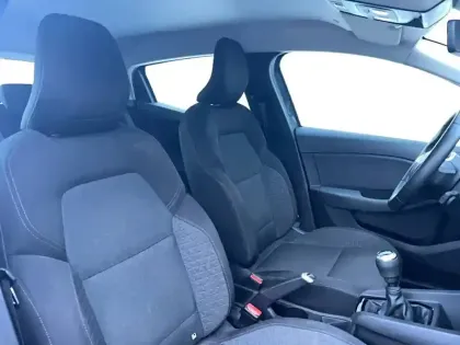 Photo 13 Renault Clio  Blue dCi 100 - 21N