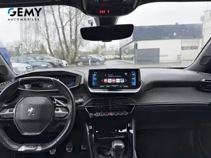 Photo 7 Peugeot 2008  PureTech 130 S&S BVM6