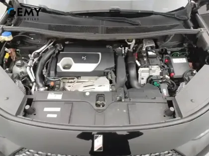 Photo 11 DS DS 7 DS7 Crossback Hybride E-Tense 300 EAT8 4x4