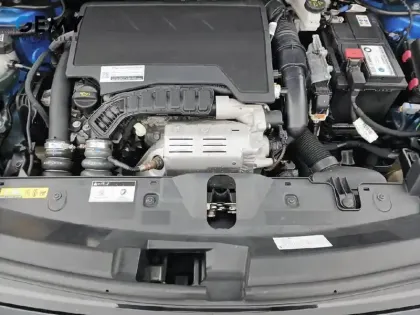 Photo 27 Peugeot 2008  PureTech 130 S&S EAT8